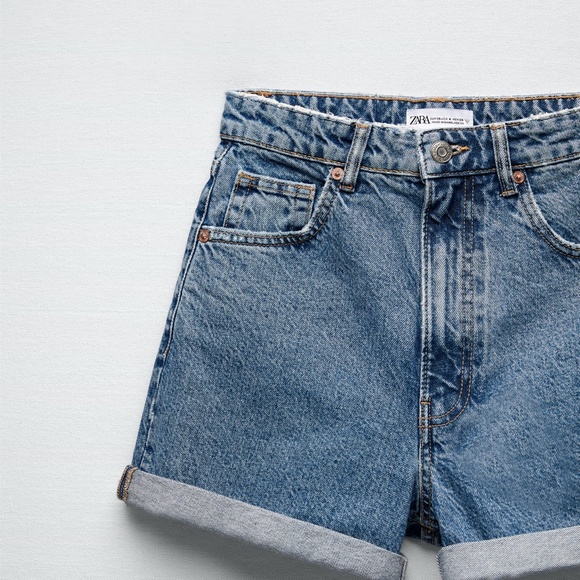 Embroidered Zara Mom Jean Shorts - Picture 4 of 6